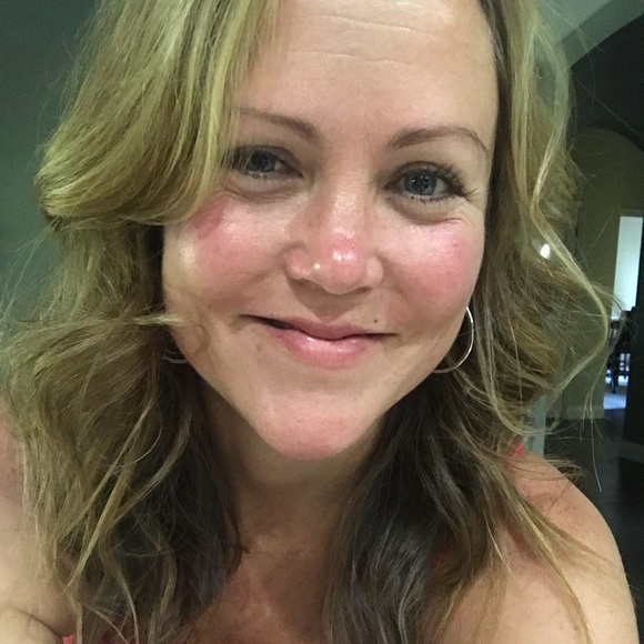 Meet your Posher, Tina - Picture 1 of 1